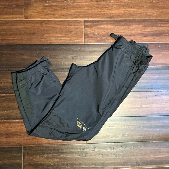Mountain Hardwear Nylon Pants - Picture 4 of 4